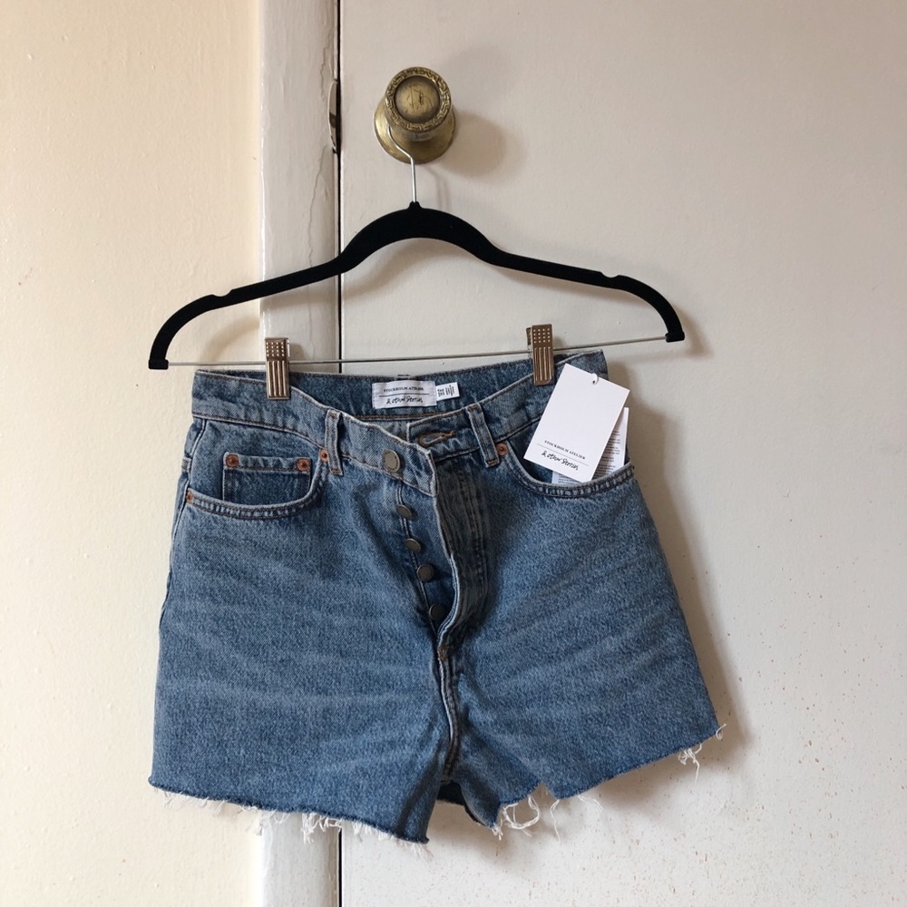 High Waisted Mom Jean Shorts NWT